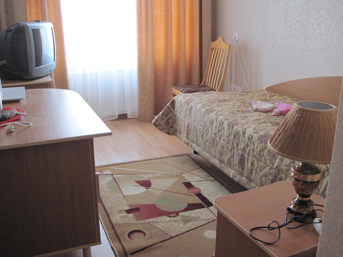 Hotel Mosty Masty Стая снимка